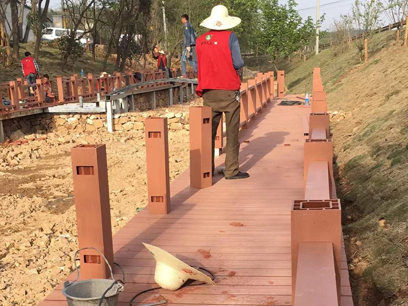 塑木栏杆安装步骤