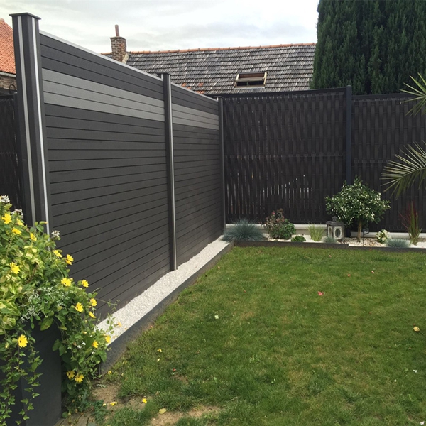 塑木围栏厂家供应，仿真实木美观安全，全国快速发货！